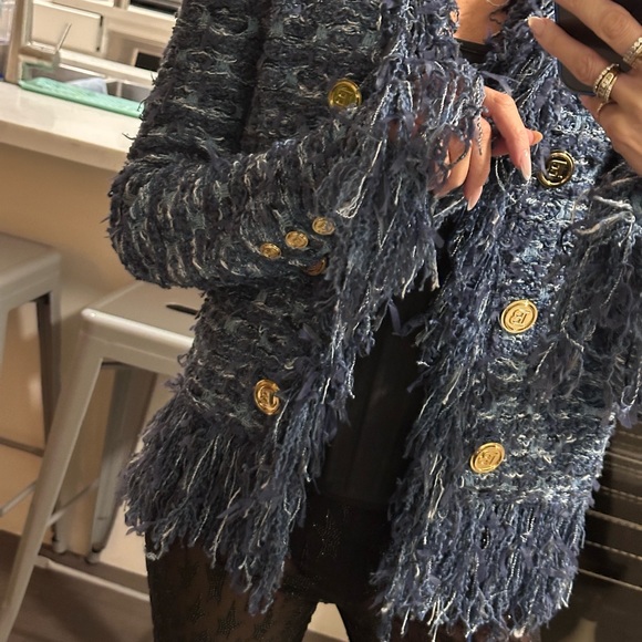 Balmain Beautiful multicolour blue tweed and fringe blazer! - Picture 2 of 11